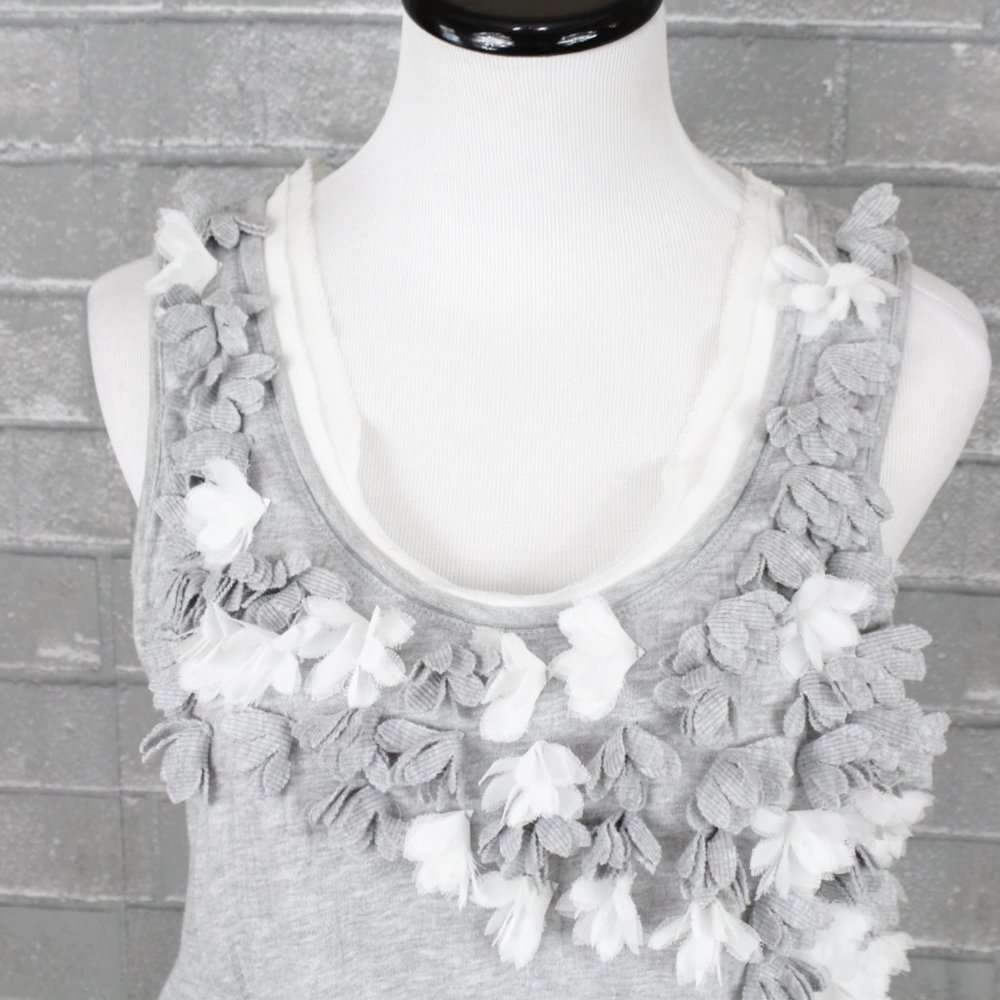 Anthropologie C Keer Floral Cutout Grey Sleeveless Top XS - Picture 2 of 13